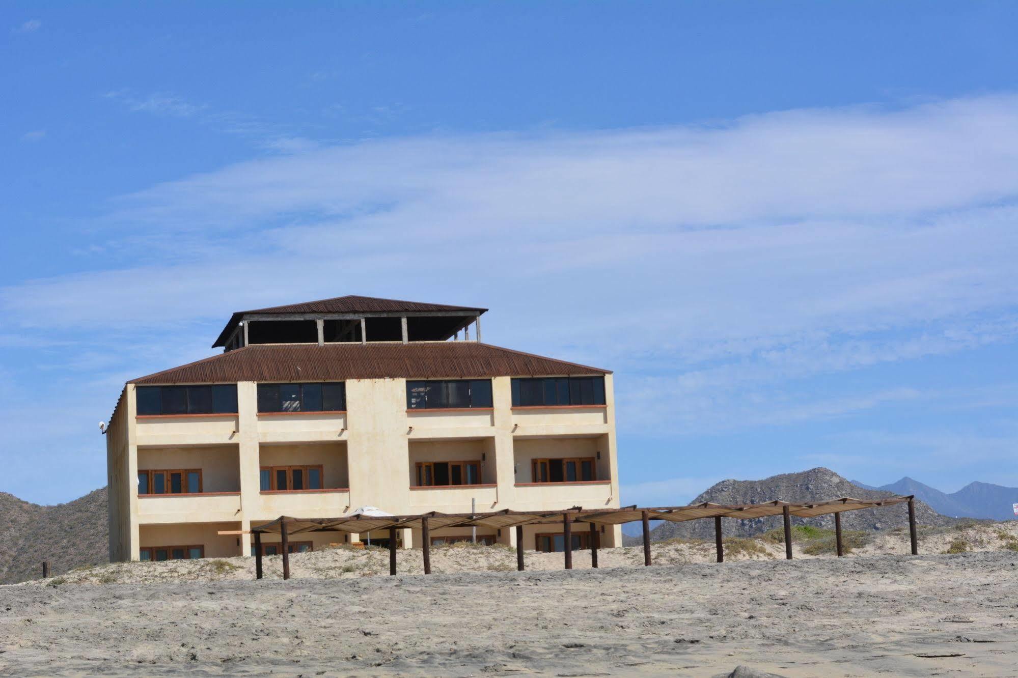 Tortugas Cerritos Beachfront Hotel El Pescadero  Extérieur photo